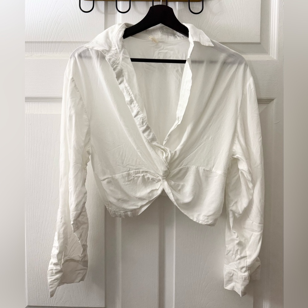 NWOT - Primi Cropped Half Button Up